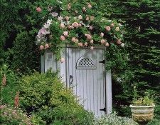 Outhouses - Flowery Hideaway, De. Флигелями