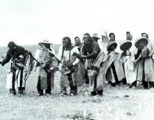 Ds-Nicholas de Grandmaison Photo06-Sun Dance 1920. ,  