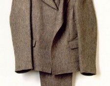 Beuys Felt suit, 1970, 170.2x99.1 cm, The Art Institute of C. , 