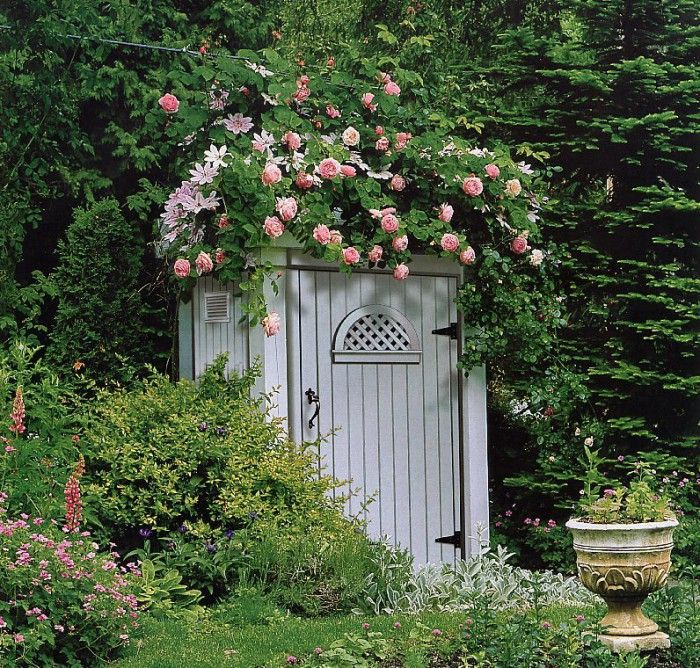 Outhouses - Flowery Hideaway, De. 