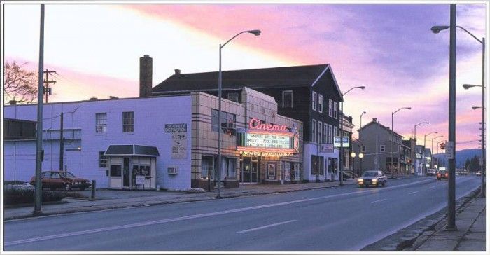ConeDavis-Cinemas-Cinema-Weawwsa. , 