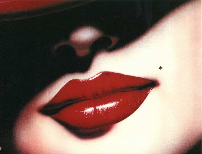 BAISER. Saguez, 