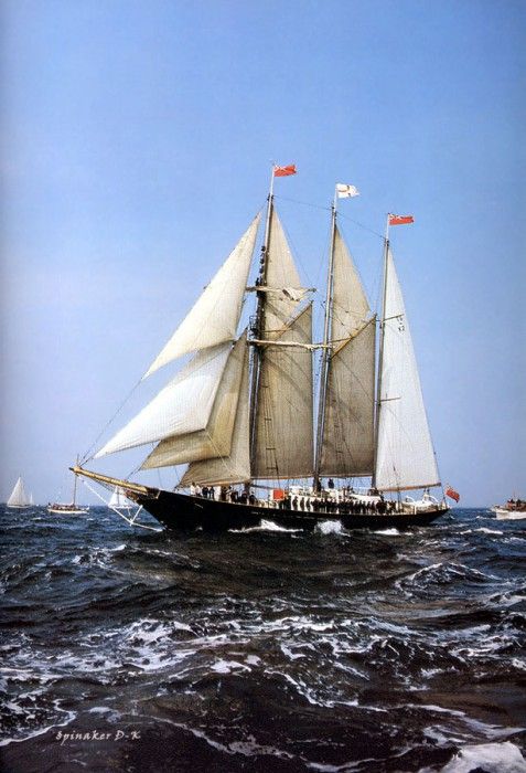 dk tall ships malcolm miller schooner lyr 1967. 