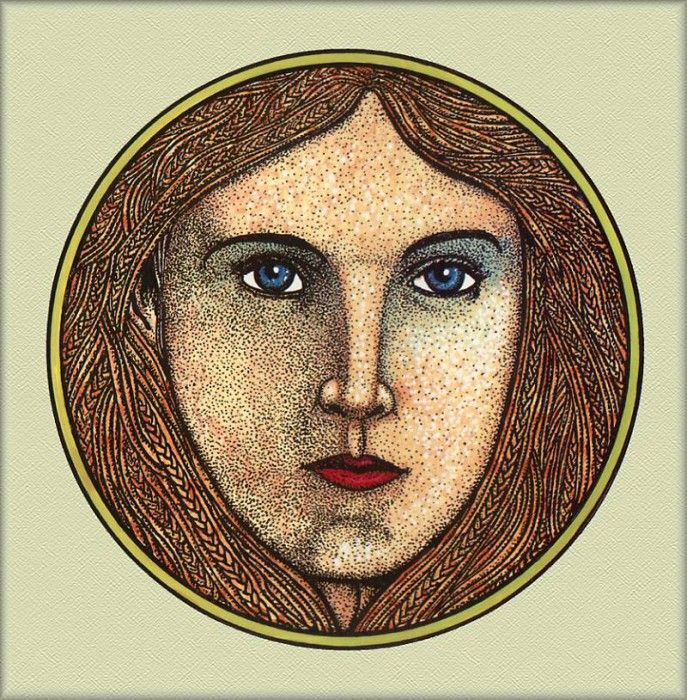 cr CourtneyDavis kar 12 TheFaceOfGuinevere. , 