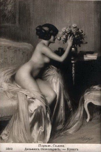 Nude Belle Woman Roses. Enjolras, Delphin